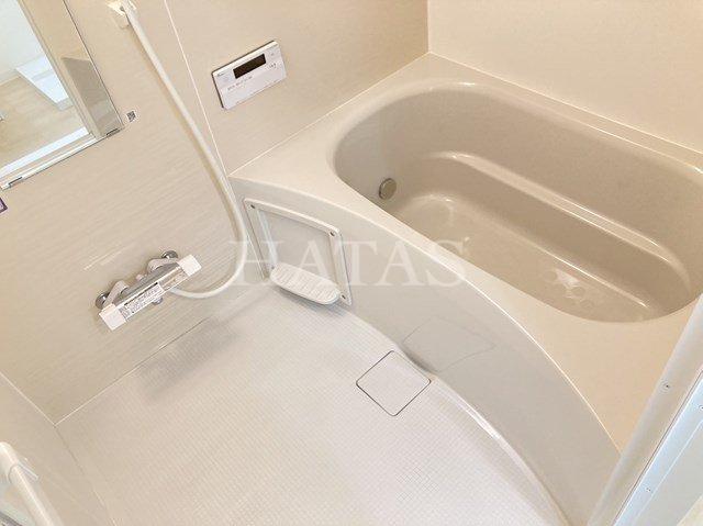 バス・シャワールーム　同物件別部屋になります。