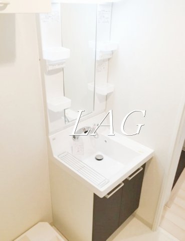 洗面設備　独立洗面台です。