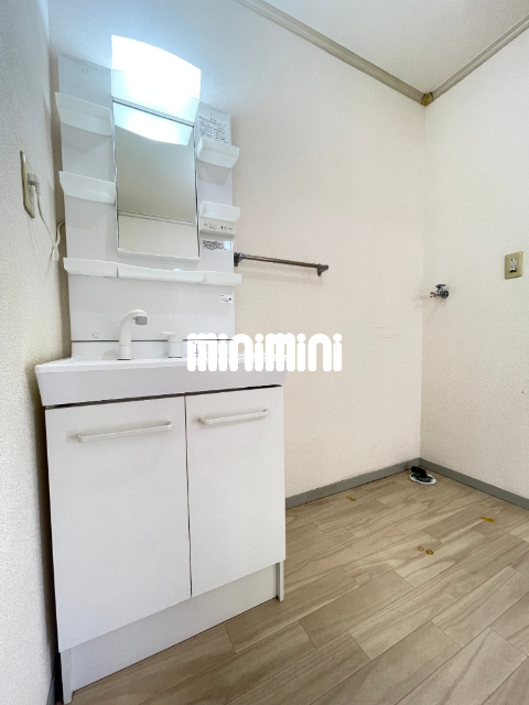 洗面設備　同物件別室のイメージ写真