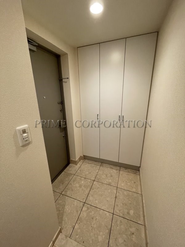 玄関　※参考写真※