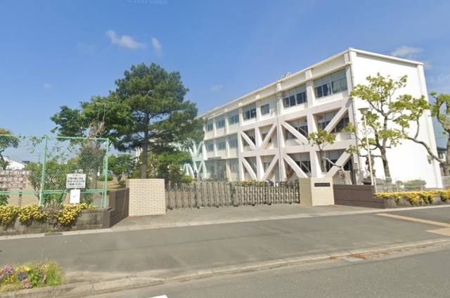 小学校　磐田市立竜洋北小学校（小学校）まで400m