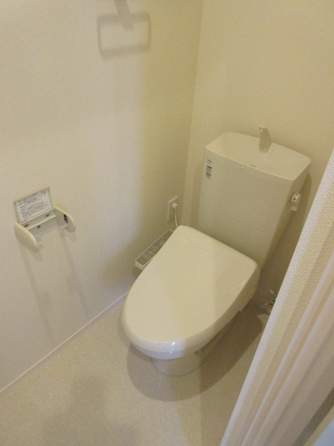 トイレ　★温水洗浄便座★
