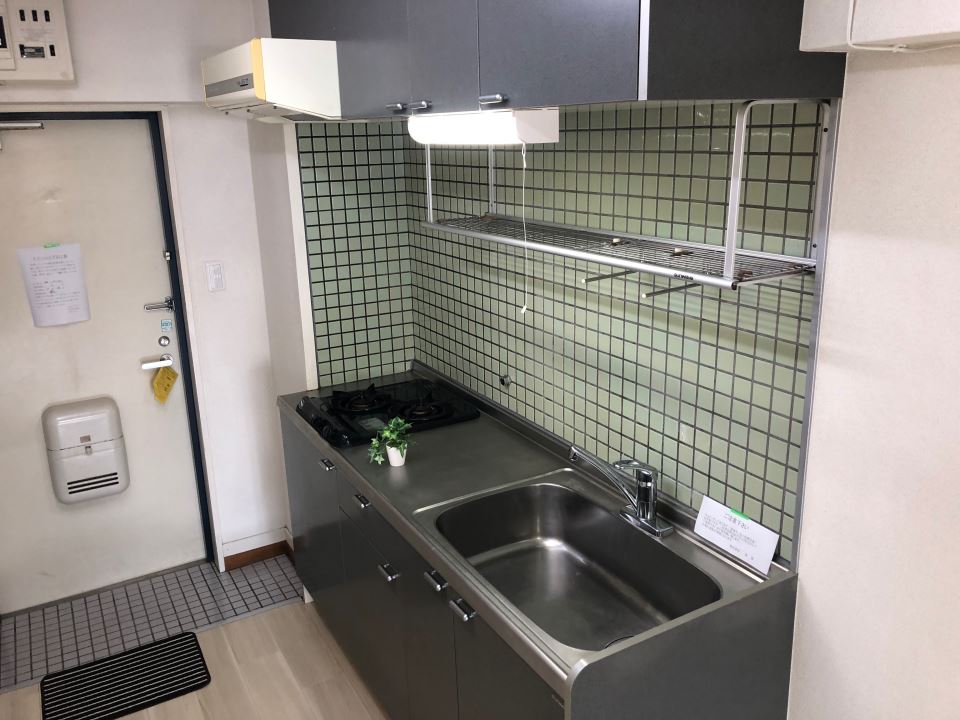 キッチン　２口コンロ付き