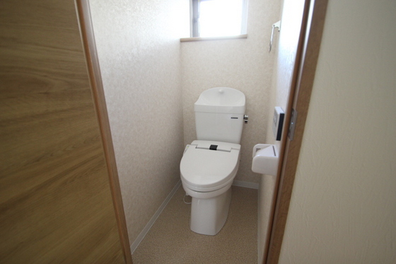 トイレ　※別部屋の写真です