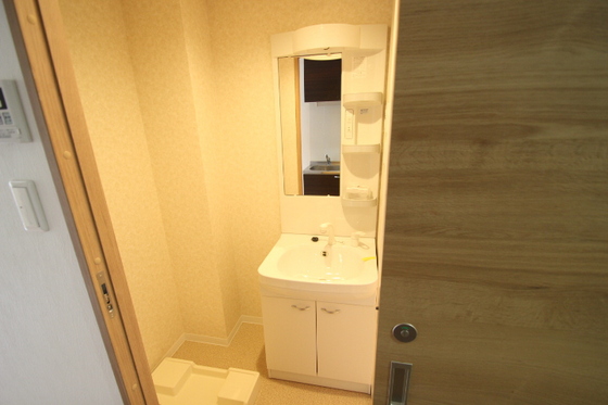 洗面設備　※別部屋の写真です