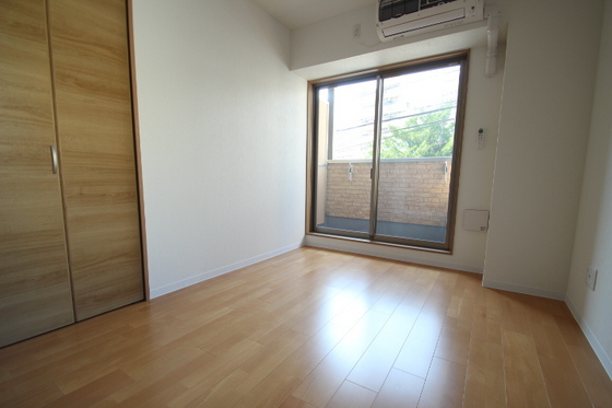 居室・リビング　※別部屋の写真です