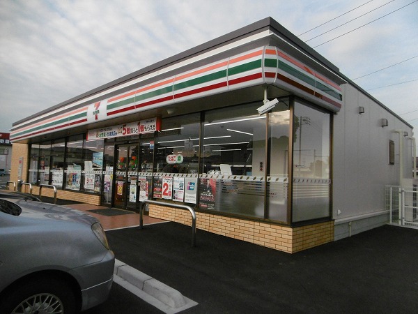 コンビニ　セブンイレブン 三河安城東町1丁目店（コンビニ）まで430m