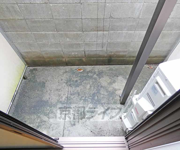 バルコニー　バルコニです