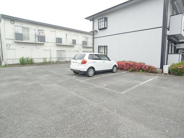 駐車場　☆敷地内駐車場☆