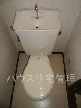 トイレ　トイレ