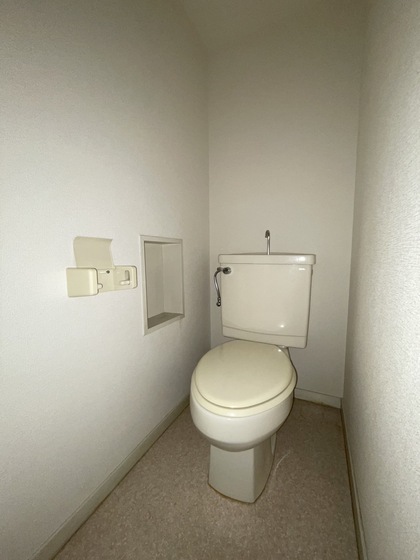 トイレ　※別部屋の写真です