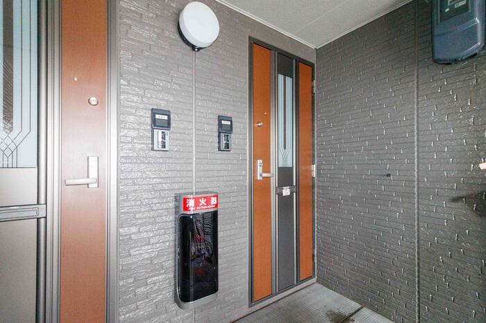 玄関　明るい玄関です