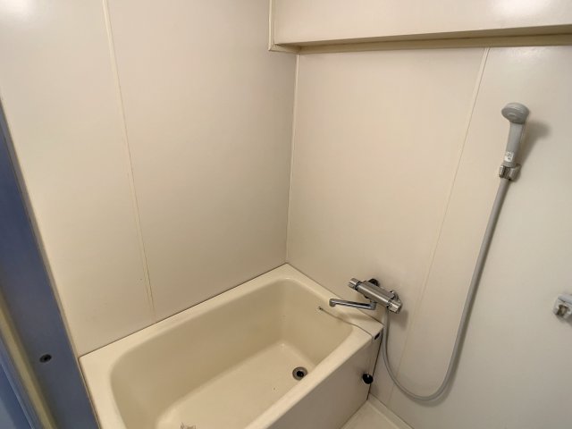 バス・シャワールーム　掲載写真はモデルルームを掲載しております。実際のお部屋と仕様