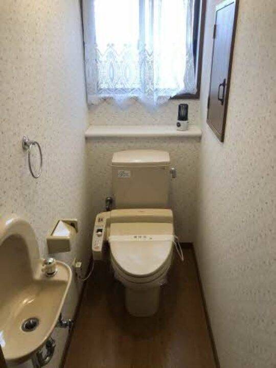 トイレ　トイレ