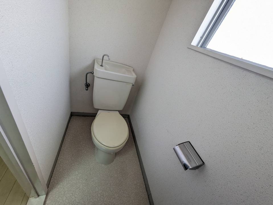 トイレ　トイレ