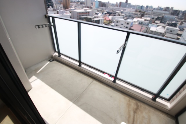 バルコニー　※別室の参考写真の為、現況優先です。