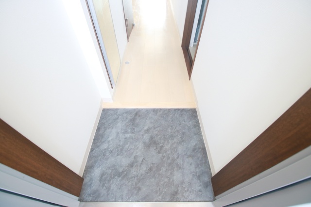 玄関　※別室の参考写真の為、現況優先です。