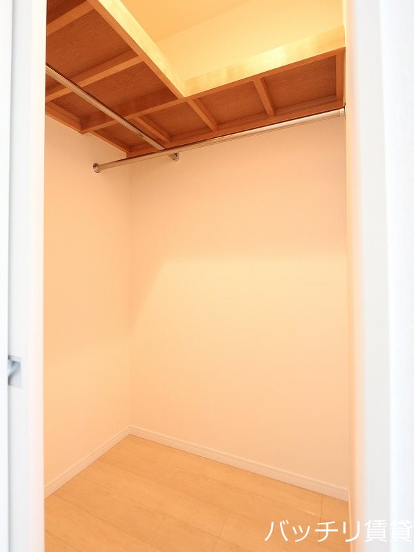 収納　別号室写真の為現況を優先致します。