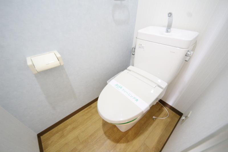 トイレ　落ち着いたトイレです