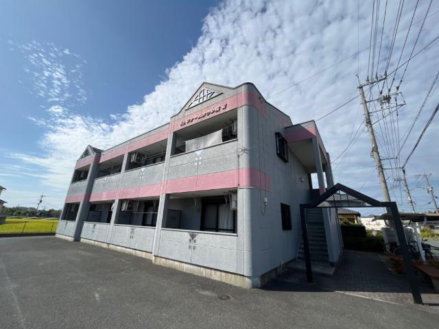 建物外観　外観写真（昼）