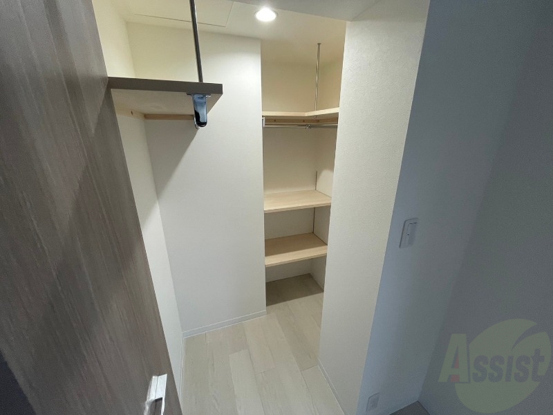 収納　嬉しいウォークインクローゼット仕様です！！