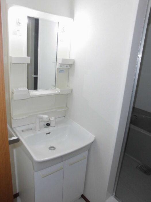 洗面設備　シャンプードレッサー