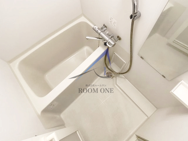 バス・シャワールーム　お風呂です。