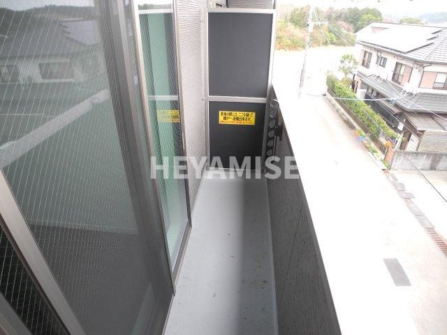 バルコニー　※別号室※同物件同室タイプの写真でございます※現況を優先しま