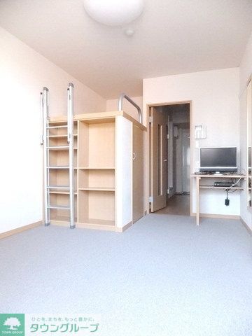 居室・リビング　★きれいな洋室★