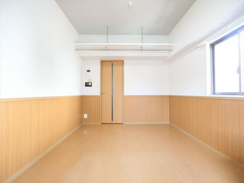 その他部屋・スペース　洋室8帖　クローゼット付（収納充実してます）