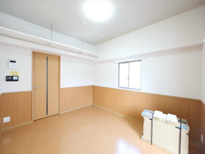 居室・リビング　洋室8帖　クローゼット付（収納充実してます）