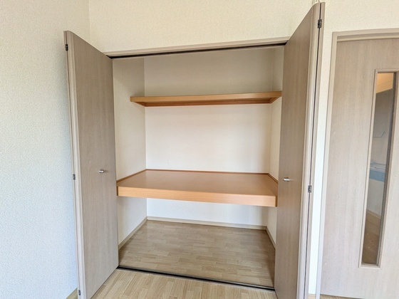 収納　※別部屋の写真です