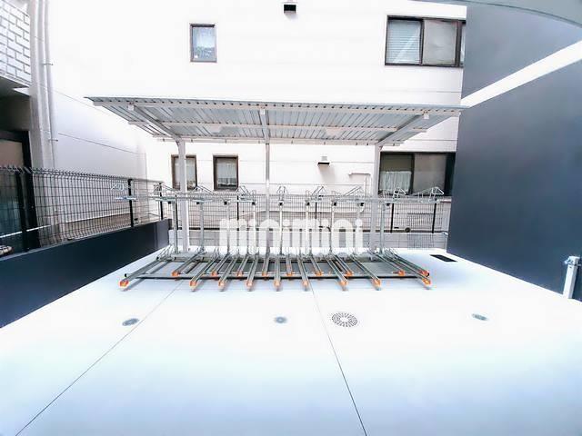 駐車場　駐輪場