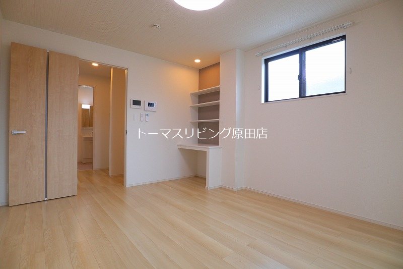 居室・リビング　・同型参考写真