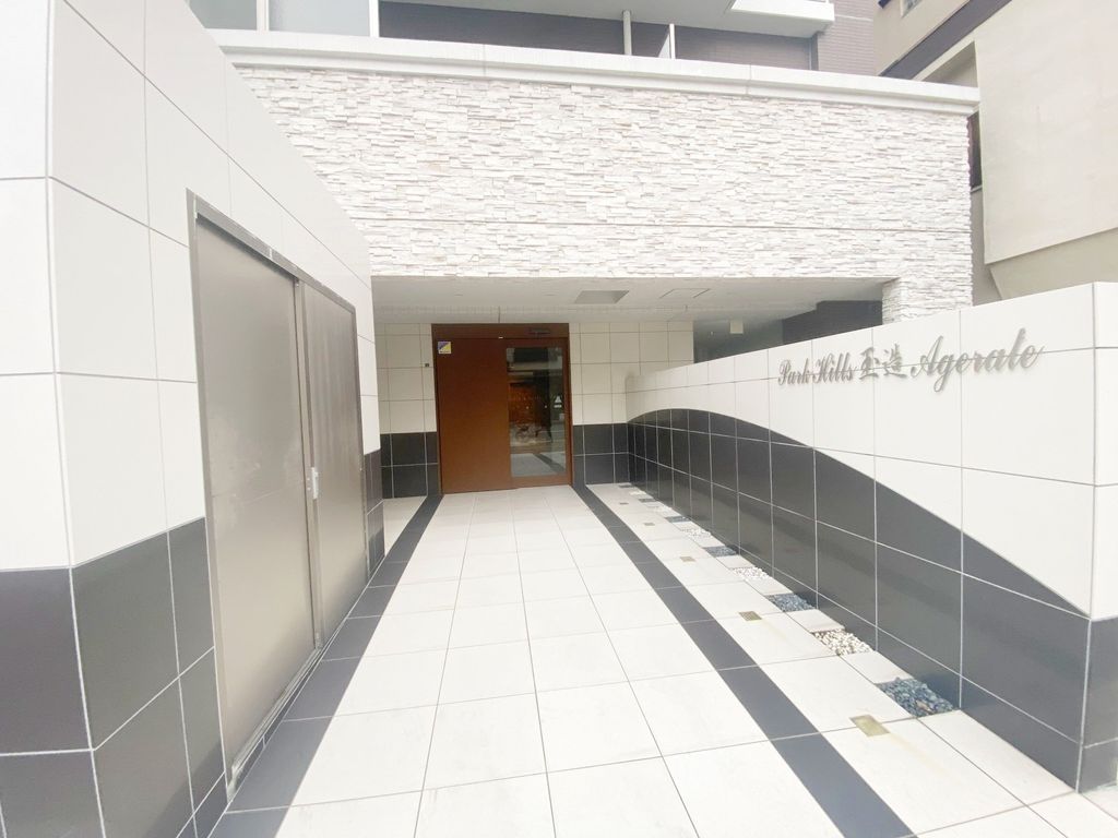 エントランス　エントランス