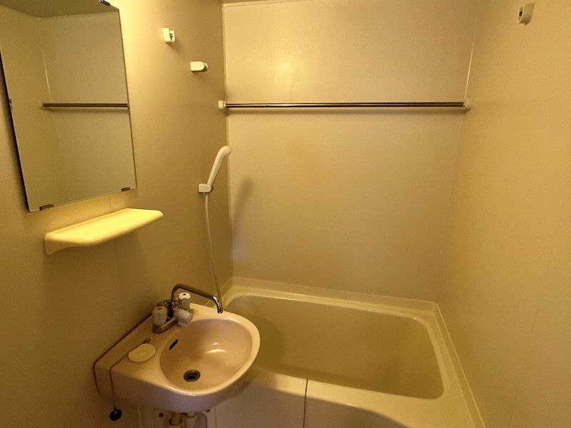 バス・シャワールーム　☆ゆったりくつろげるお風呂☆