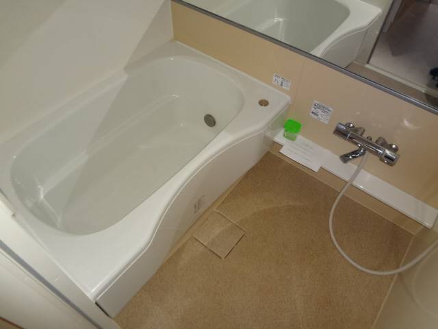 バス・シャワールーム　浴室