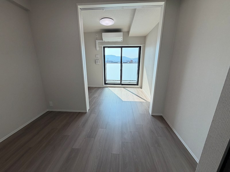 エントランス　※イメージパース・完成予想図となります。