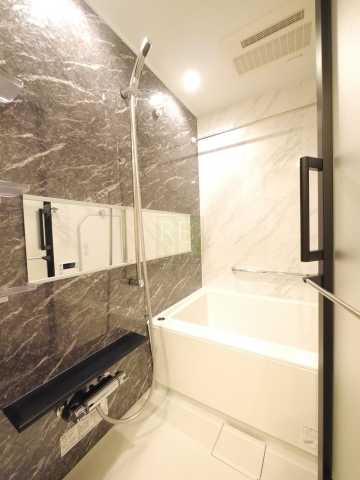 バス・シャワールーム　ARTESSMO REFINA