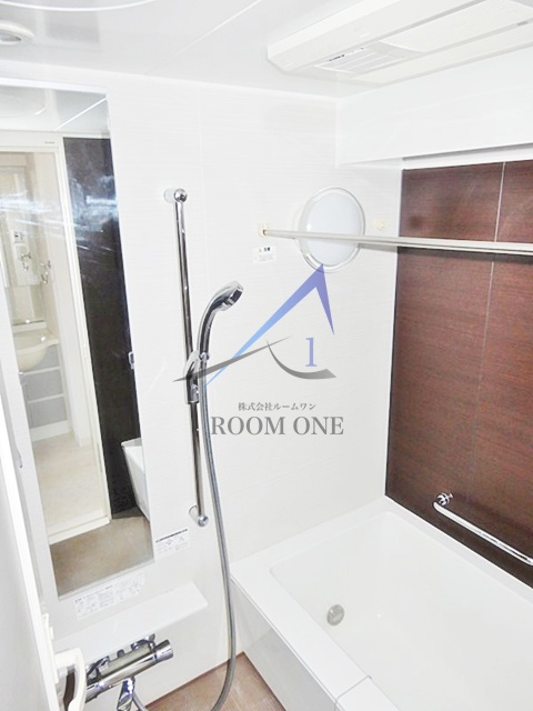 バス・シャワールーム　お風呂です。