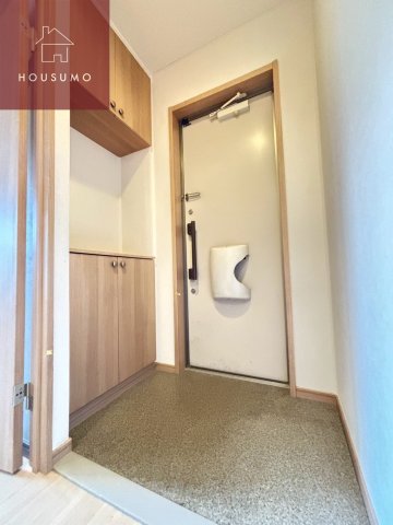玄関　シンプルで使いやすい玄関です