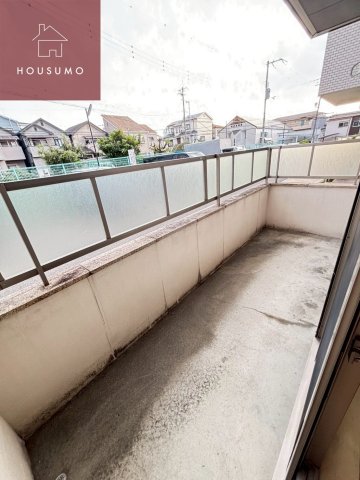 バルコニー　落ち着いた時間を過ごせるバルコニーです