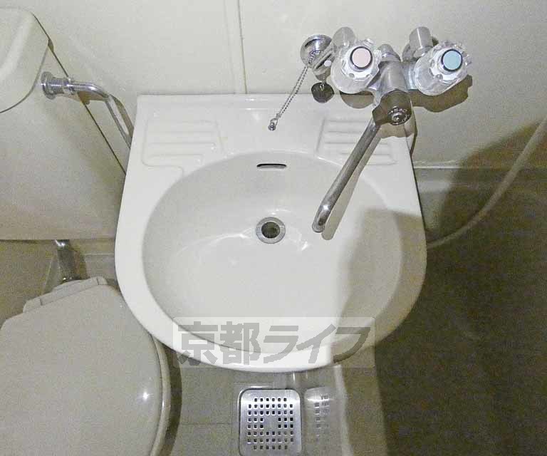 洗面設備　洗面所です