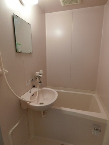 バス・シャワールーム　同型モデル