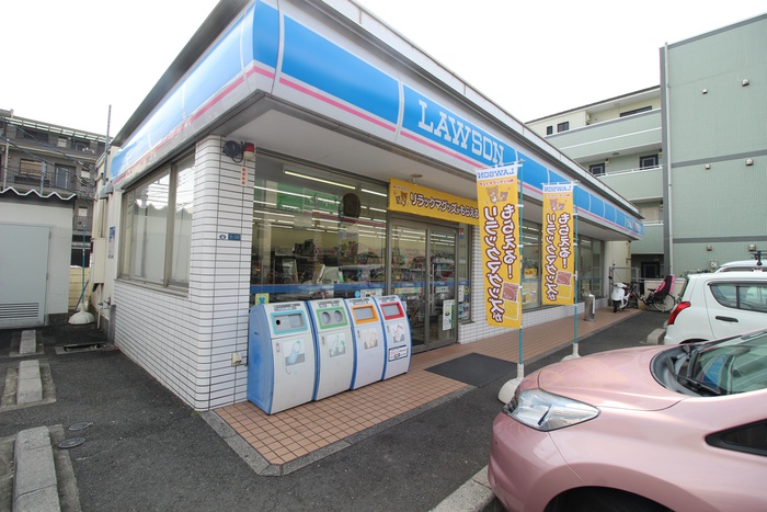 コンビニ　ローソン港北樽町店（コンビニ）まで455m