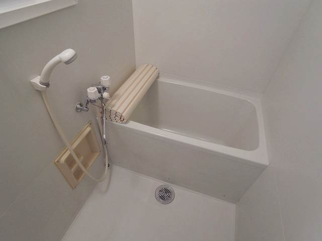 バス・シャワールーム　一日の疲れを癒してください