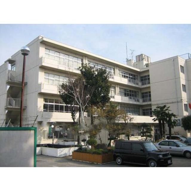 小学校　鎌ケ谷市立道野辺小学校（小学校）まで847m