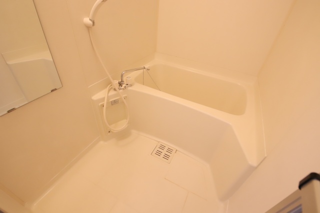 バス・シャワールーム　別号室のお写真のため現況優先