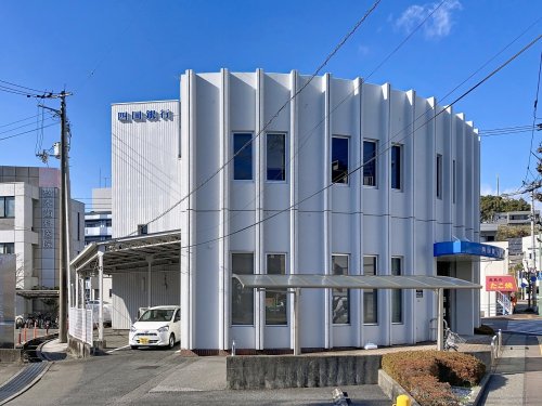 銀行　四国銀行秦泉寺支店（銀行）まで424m