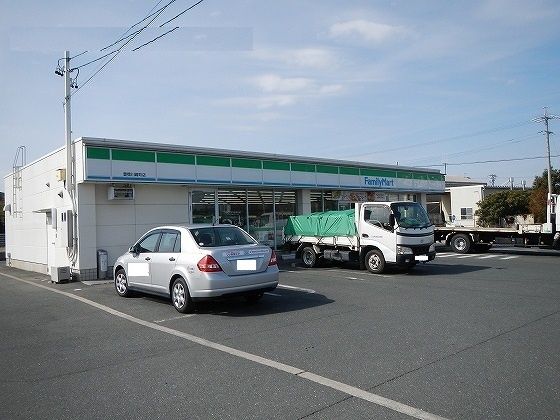 コンビニ　ファミリーマート川崎店（コンビニ）まで400m